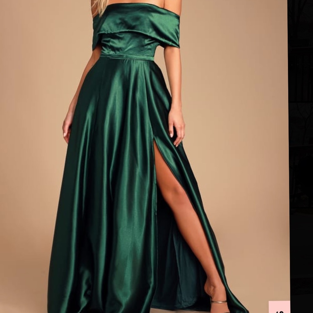 Lulus green gown